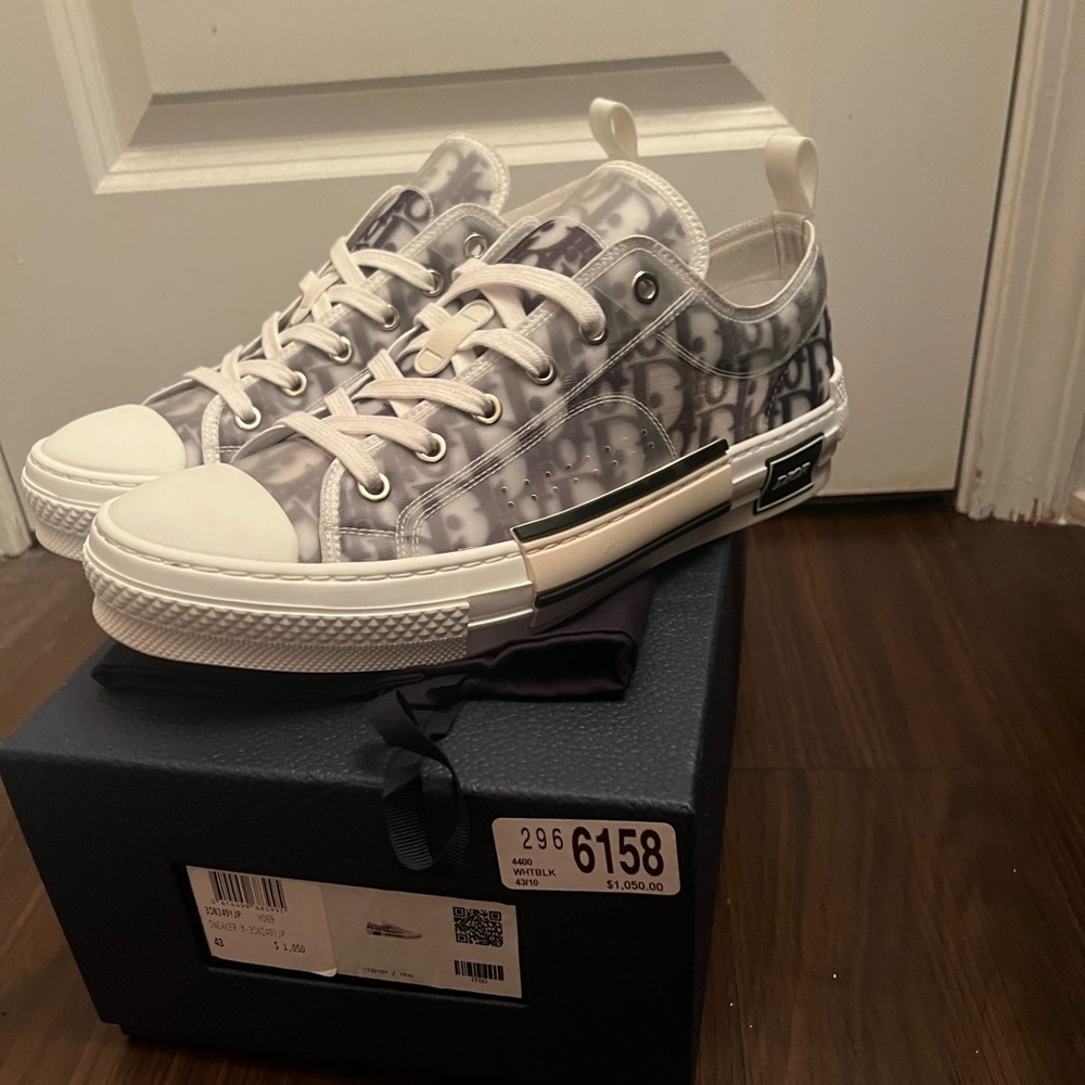 Men’s Dior low top oblique